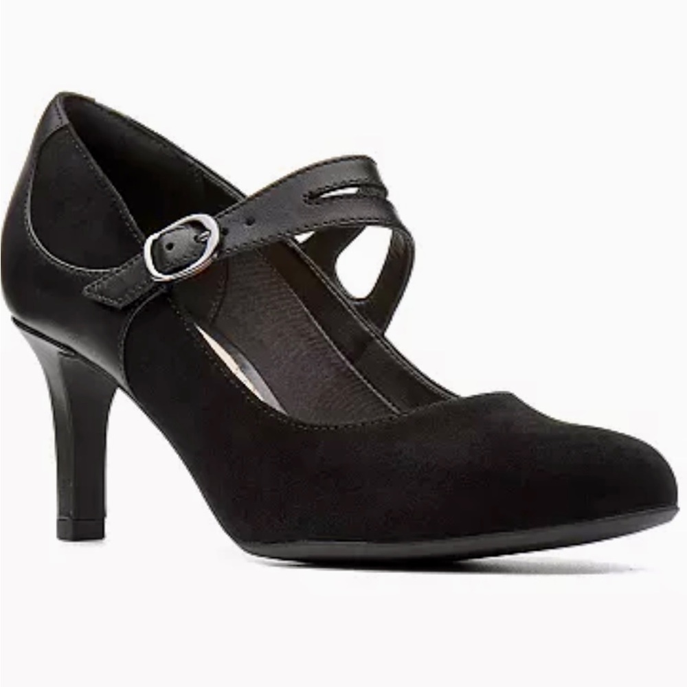 Clarks Mary Jane Pump size 12. New